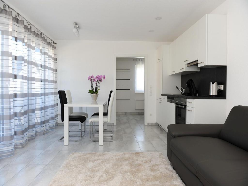 Ferienwohnung Am Zeppelin Hangar FDH Esterno foto